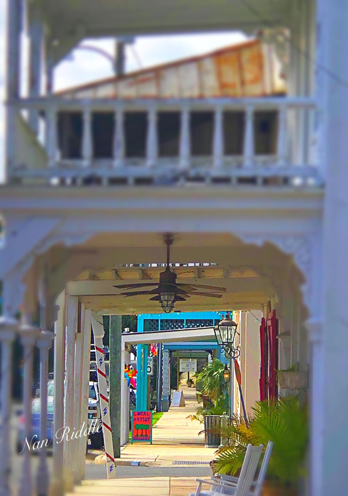 Country Roads. Small Town Charm. Vintage Treasures.