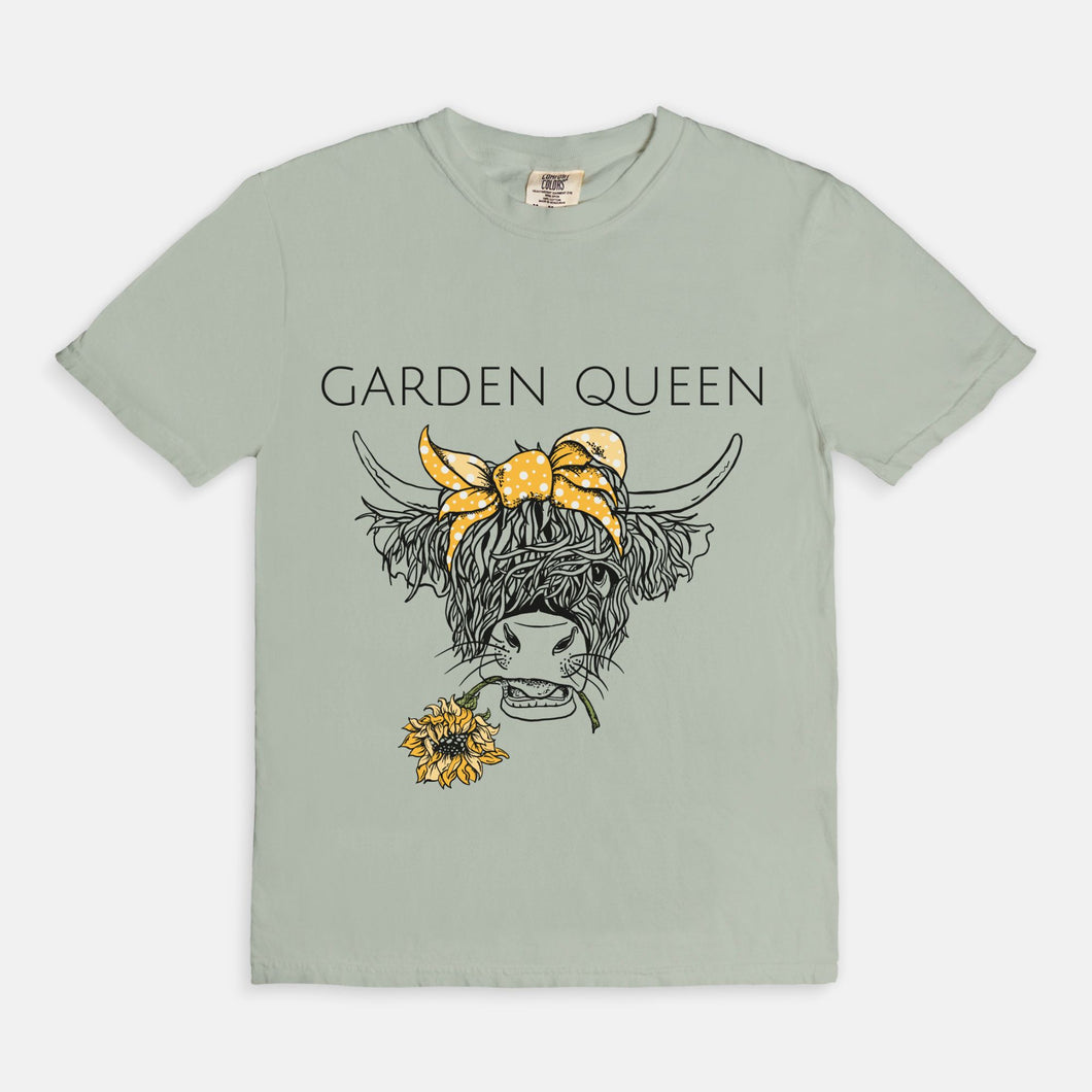 Gardener T-shirt, Garden Queen, Cow Sunflower Tee, Gift for Gardener, Gardening Tee, Garden Shirt