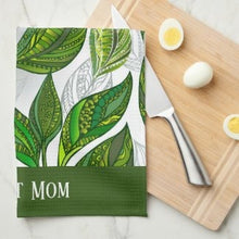 Plant Lover Kitchen Towel, Plant Mom Kitchen Towel, Grean Leaves Pattern Towel, Plant Lover Kitchen Accent, Plant Lover Gift, Gift for Mom